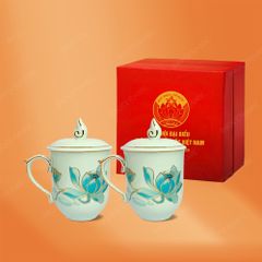 Bộ 02 ly ngọn lửa kẻ vàng sen xanh men ngọc quà tặng Đại hội Mặt Trận Tổ Quốc