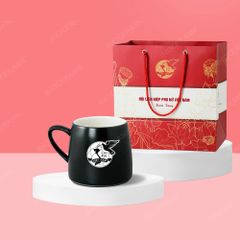 Quà tặng phụ nữ - Ly sứ quai C lùn men bóng in logo