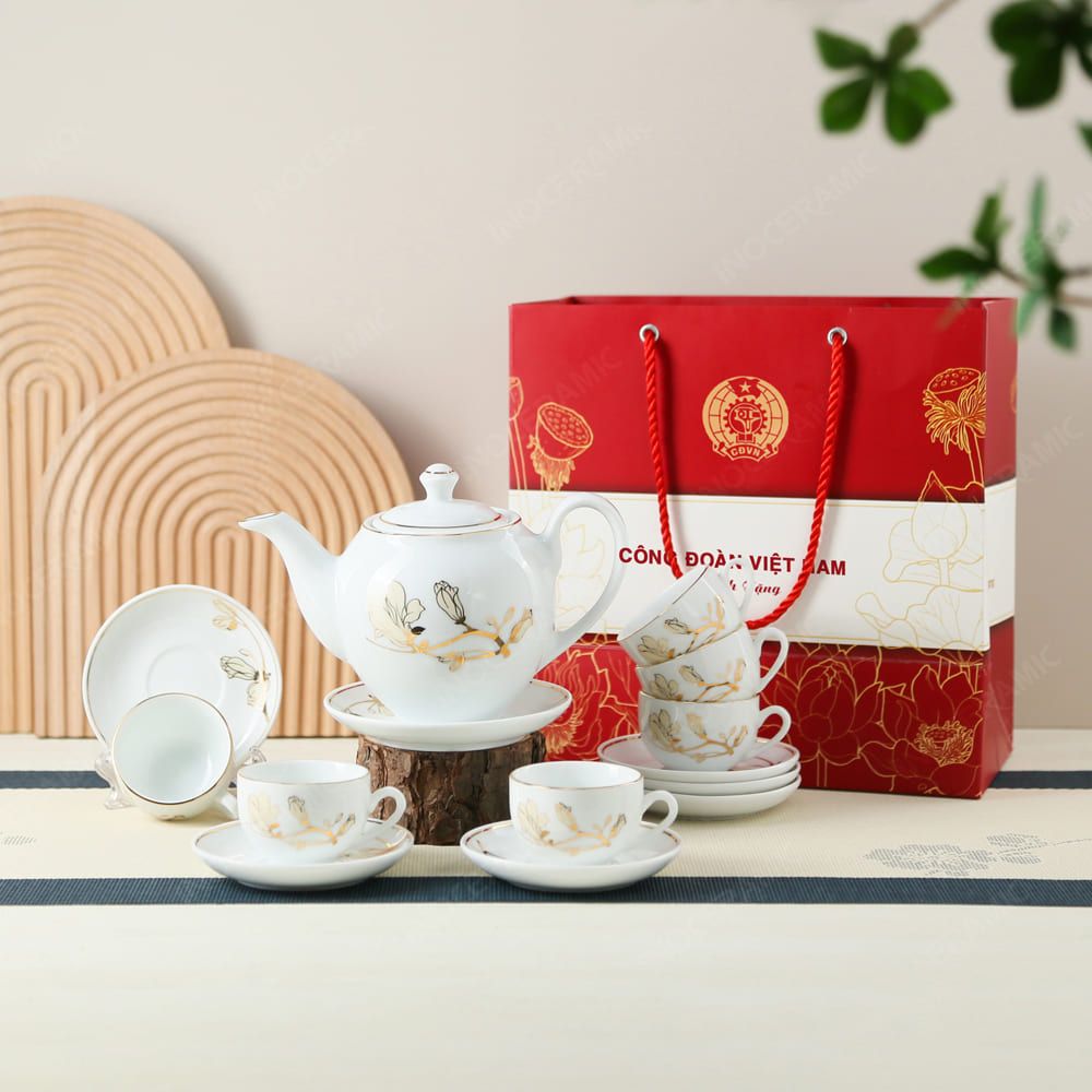 Quà tặng Công Đoàn - Bộ trà dáng Minh Long hoa mộc lan kẻ vàng in logo