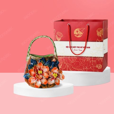 Quà tặng phụ nữ - Giỏ hoa sứ Bát Tràng dáng túi xách đắp nổi