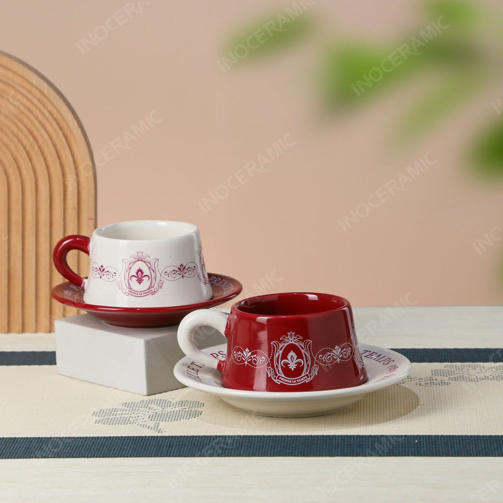 Tách cà phê espresso đỏ trắng họa tiết cổ điển kèm đĩa