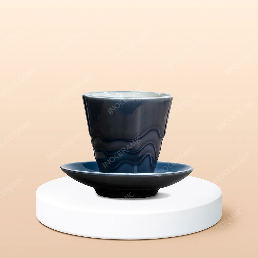 Ly Espresso sứ hình cây thông Noel không quai kèm đĩa lót in logo