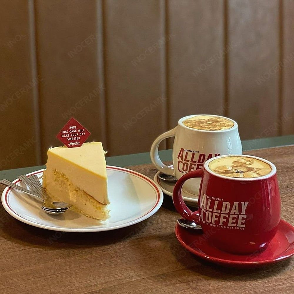 Cốc cà phê trứng quai tim hiện đại men màu in logo