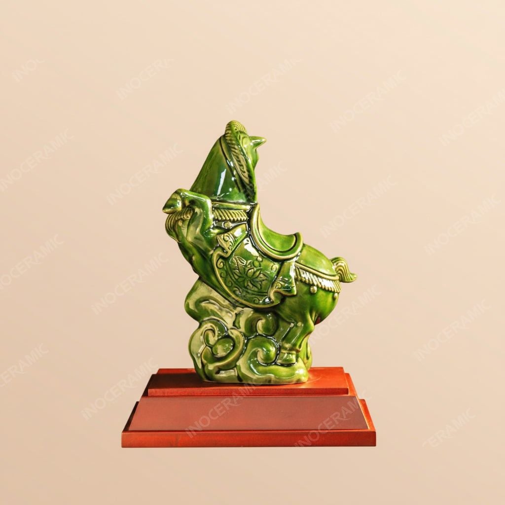 Tượng ngựa Pony Chiêu Tài men lục ngọc – Quà tặng lưu niệm cao cấp