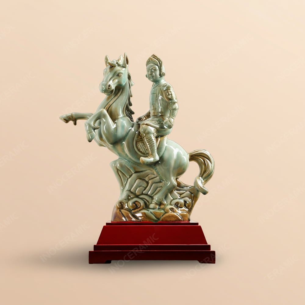 Tượng Phù Đổng Bích Thiên Vương gốm sứ Bát Tràng men bích cao cấp