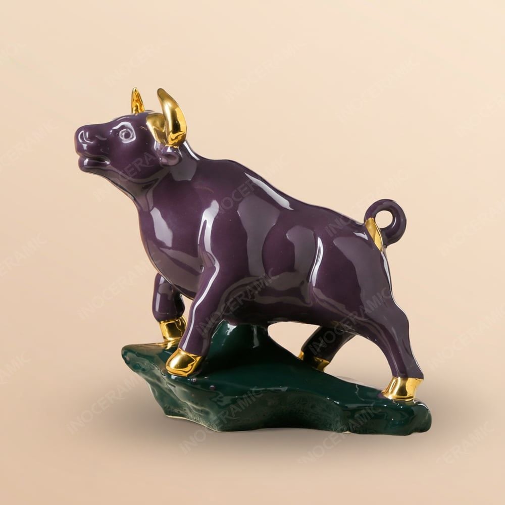 Tượng trâu phong thuỷ Kim Giáp Ngưu vẽ vàng Bát Tràng – Quà tặng Tết cao cấp