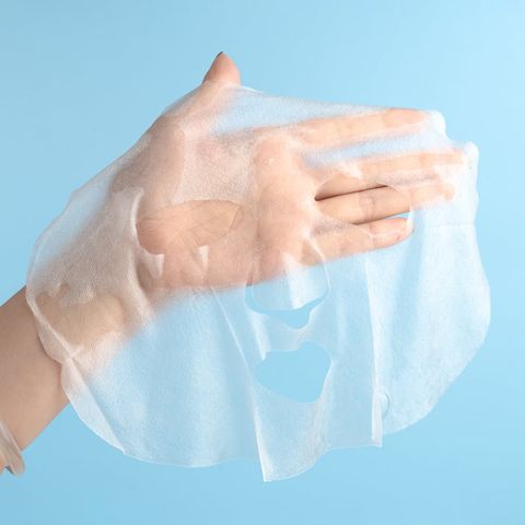 Mặt nạ Daliv Than hoạt tính dưỡng ẩm, sạch sâu 27g