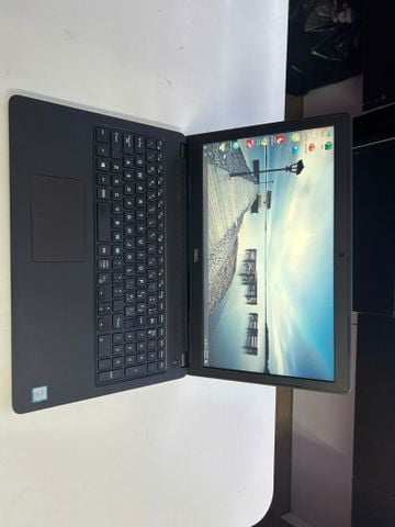 Laptop Dell Latitude 3580, Core i7.7500U - Vga rời 2G- Ram 8G - SSD 256 - Màn 15.6