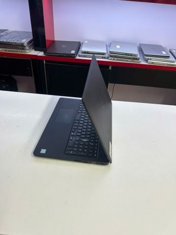 Laptop Dell Latitude 3580, Core i7.7500U - Vga rời 2G- Ram 8G - SSD 256 - Màn 15.6