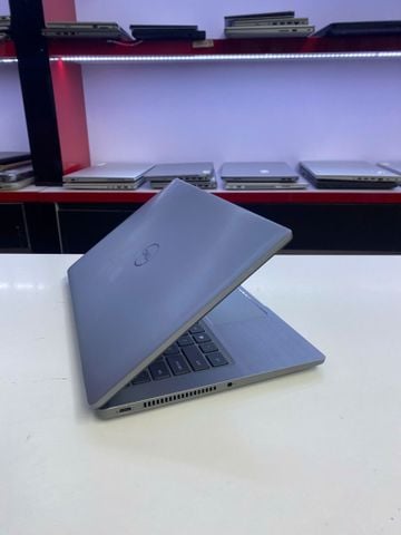 DELL LATITUDE 7420 (Nhôm)/ i7-1185G7/ 16GB-256GB/ 14″ FHD