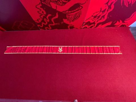 Bịt mắt lân - Mẫu 01