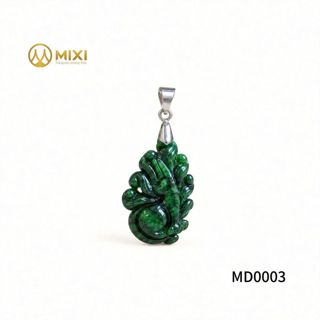 Mặt Dây Cửu Vĩ Hồ Ly Ngọc Sơn Thủy