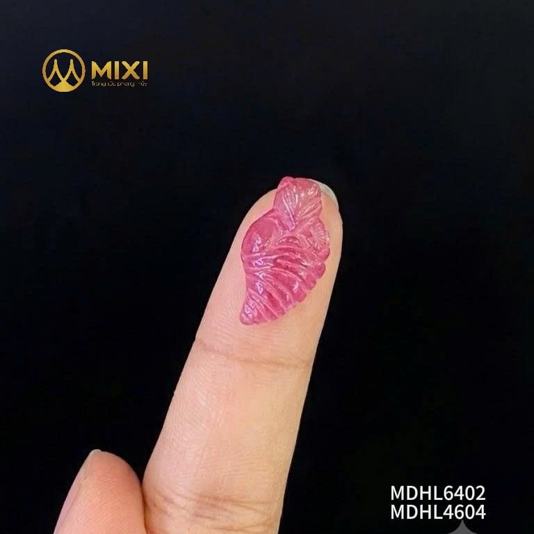 Mặt Đá Hồ Ly Ruby 2A Ôm hoa