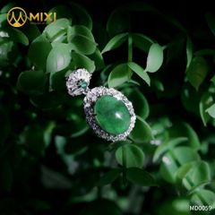 Mặt Dây Ngọc Jade A Guatemala Hình Oval Bọc Bạc 925 Sủi Đá Cao Cấp
