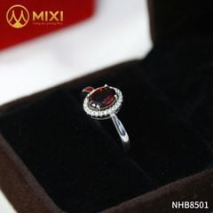 Nhẫn Bạc Mặt Đá Granat Hình Oval Sủi Đá
