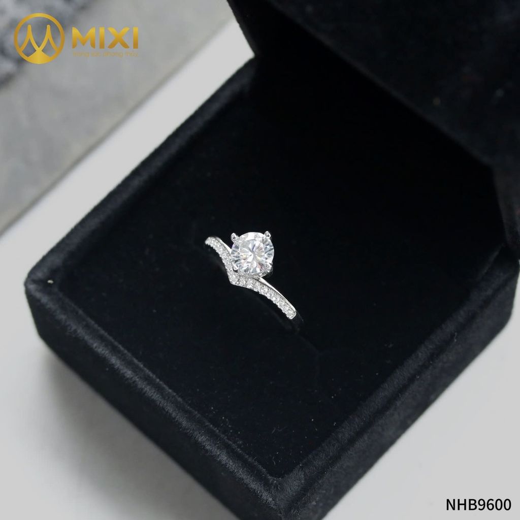 Nhẫn Bạc Mặt Đá Moissanite Trắng Sủi Đá Bạc 925