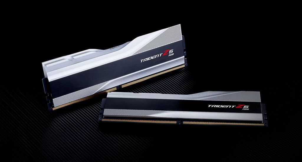 Ram G.SKILL Trident Z5 RGB 64GB 6400MHz DDR5 (32GBx2) White F5-6400J3239G32GX2-TZ5RS