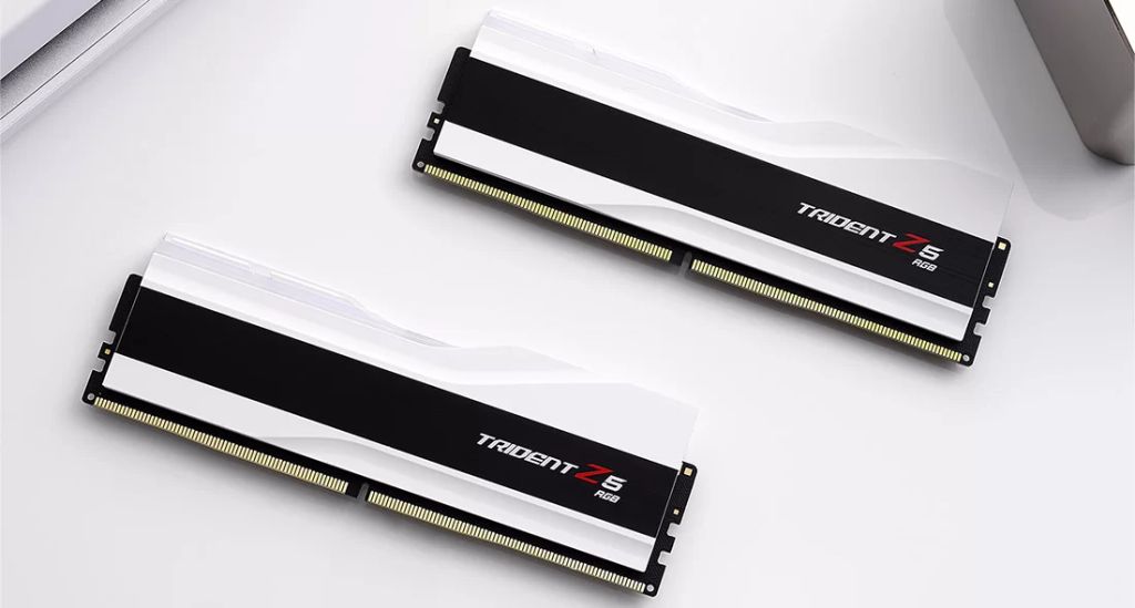 Ram G.SKILL Trident Z5 RGB 64GB 6000MHz DDR5 (32GBx2) White F5-6000J3636F32GX2-TZ5RW