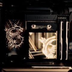 Máy bộ MSI Lightning Zenith