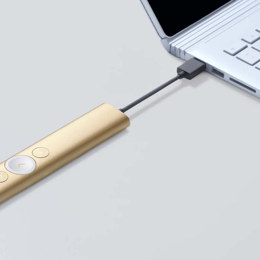 Điều khiển trình chiếu từ xa Logitech Spotlight Presentation Remote