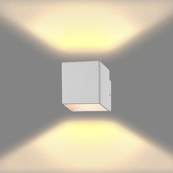 Đèn LED gắn tường 7W Outdoor Nanoco IP54 model NBL2891