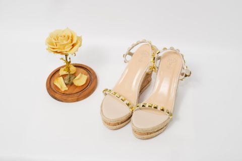 Giày Gold Rivet Sandals