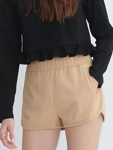 Quần đùi thể thao