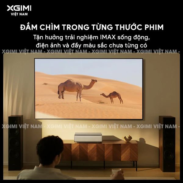 Xgimi Aura 2 New - Máy chiếu siêu gần thông minh tích hợp Google TV, nguồn sáng kép Dual Light 2.0, độ sáng 2300 ISO lumens, phân giải chuẩn 4K UHD, hỗ trợ các tính năng căn chỉnh thông minh, loa Harman Kardon, chuẩn Dolby Vision và IMAX Enhanced