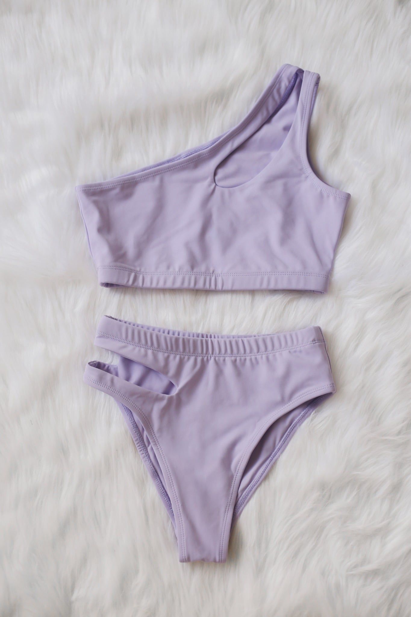  Leo - Violet 