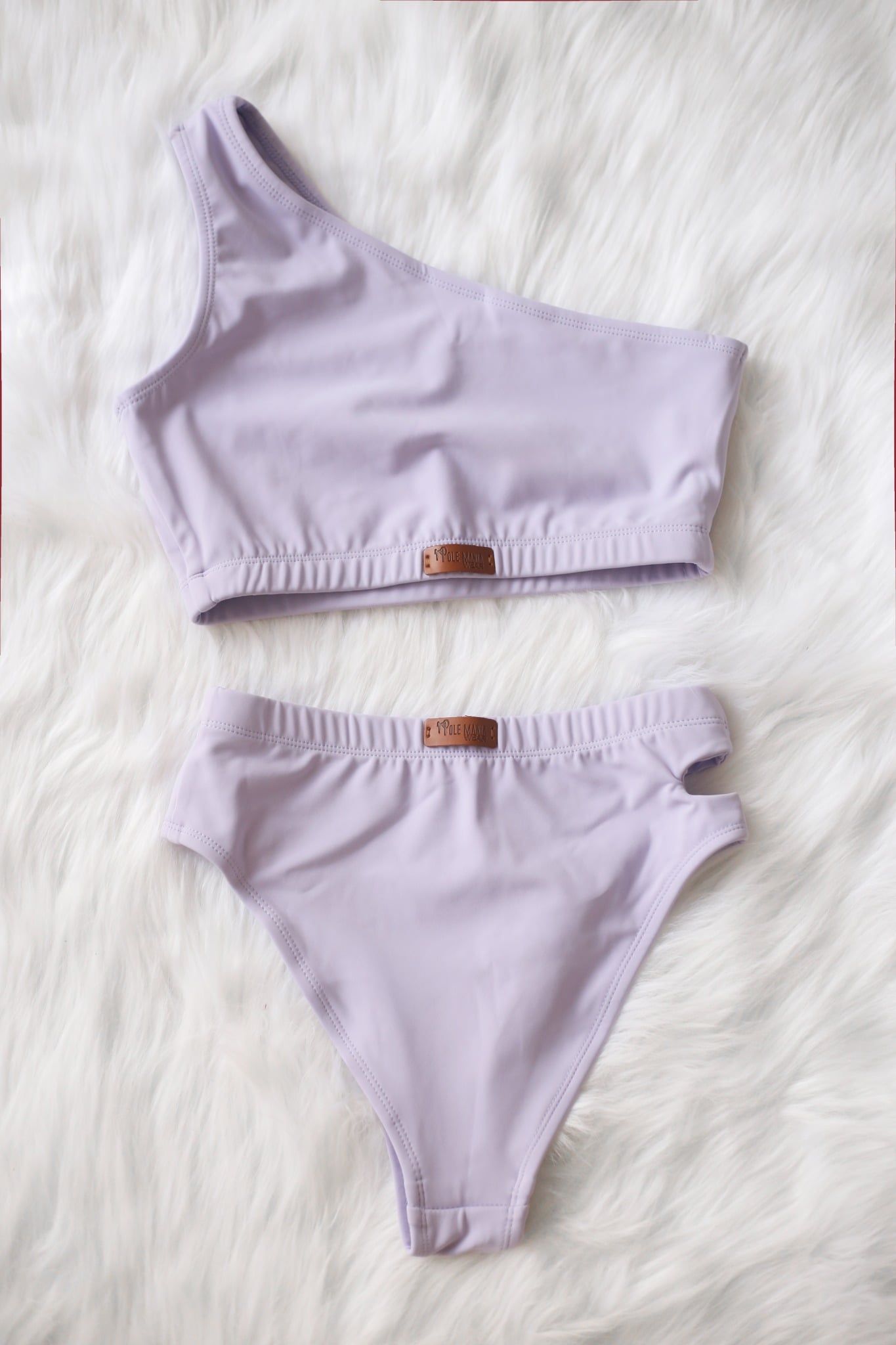 Leo - Violet 