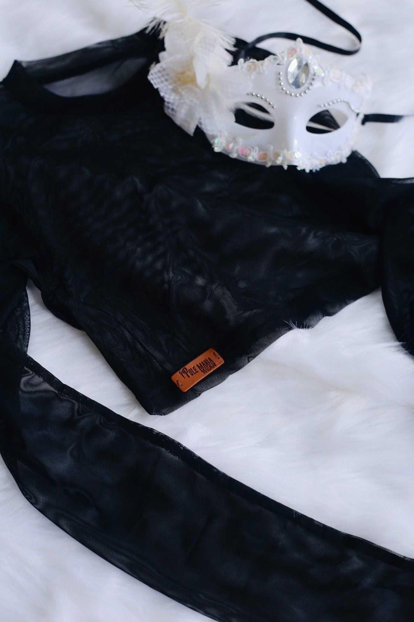  Bold Taurus - Midnight Black 