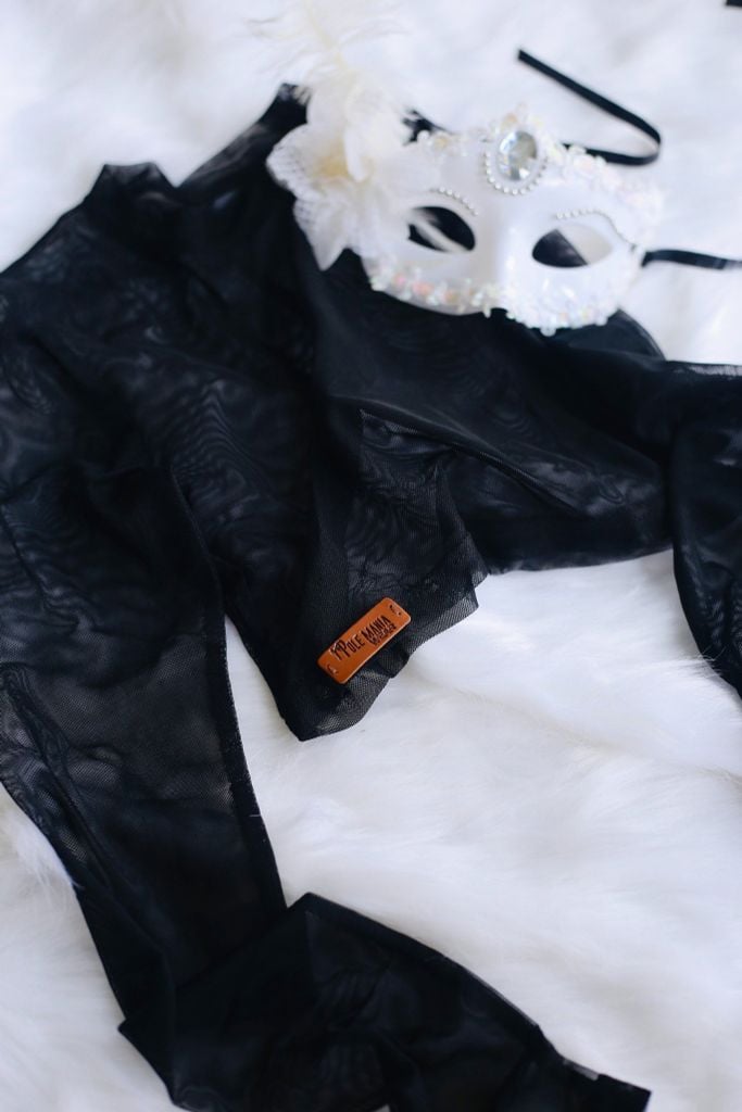  Bold Taurus - Midnight Black 