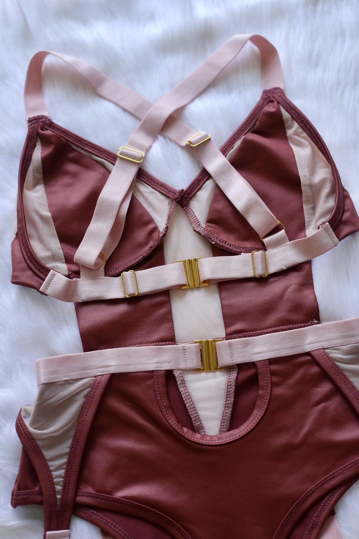  Aquarius - Red 