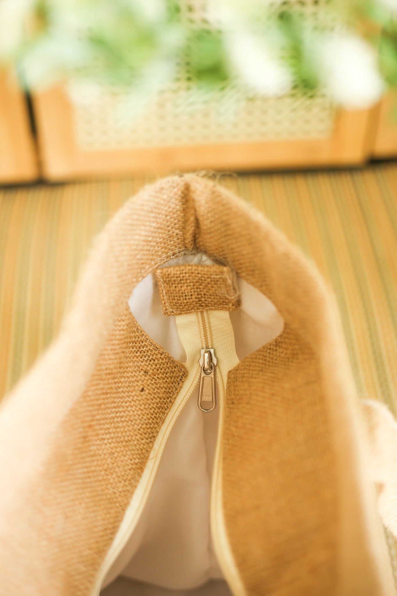  Pole Mania Tote Bag - Beige 