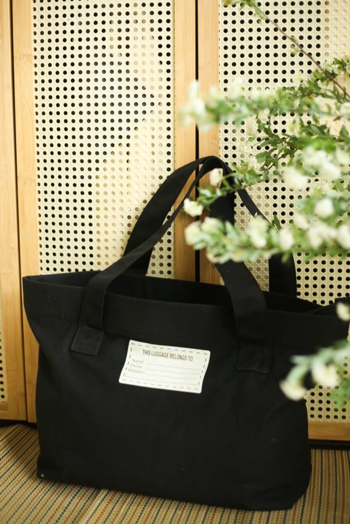  Pole Mania Tote Bag - Black 