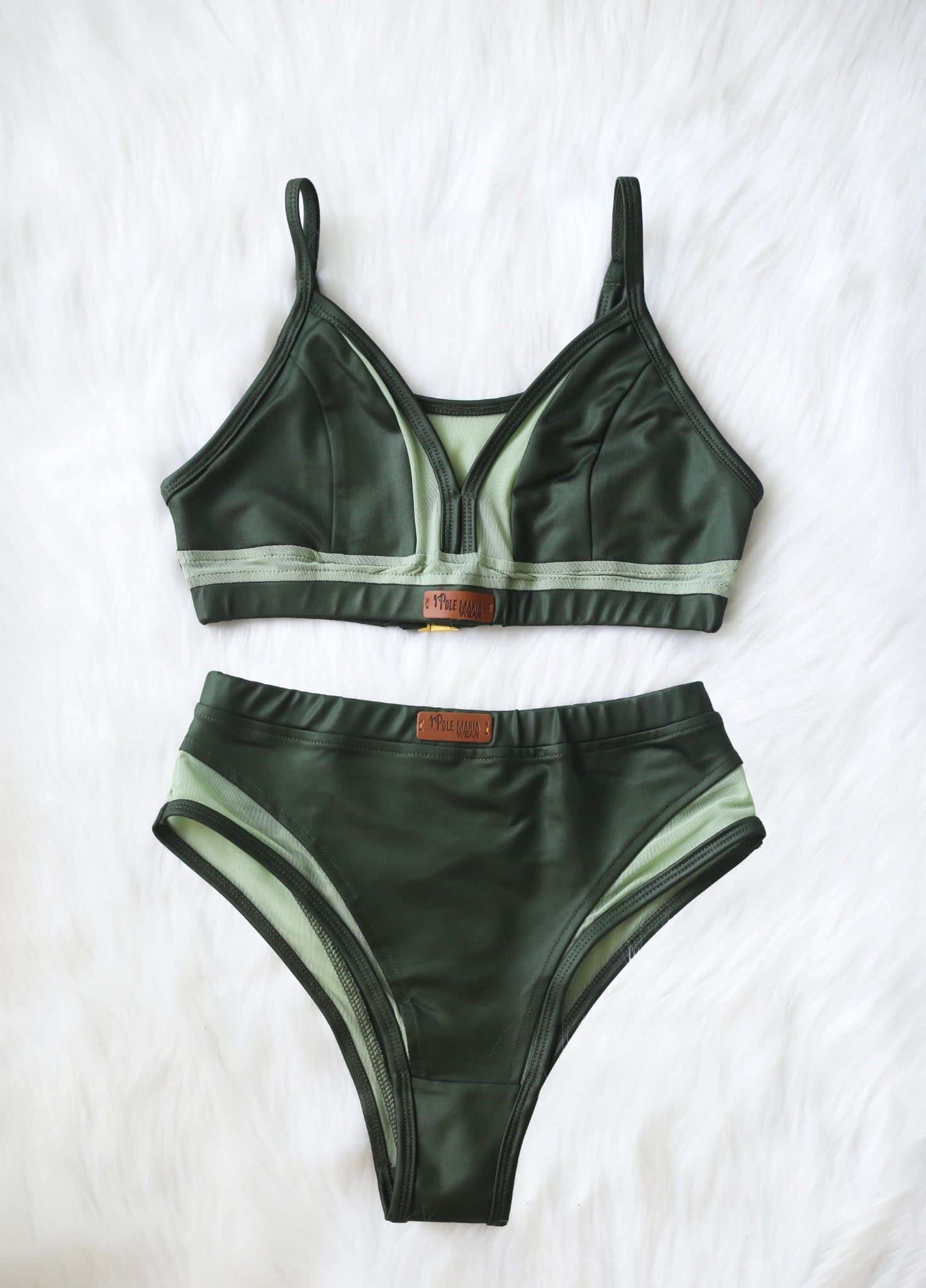  Glossy Saggitarius - Metallic Green 