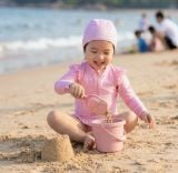  G15 - Bộ Đồ Bơi Bé Gái Dài Tay Họa Tiết Tim Hồng (Kèm Mũ) 