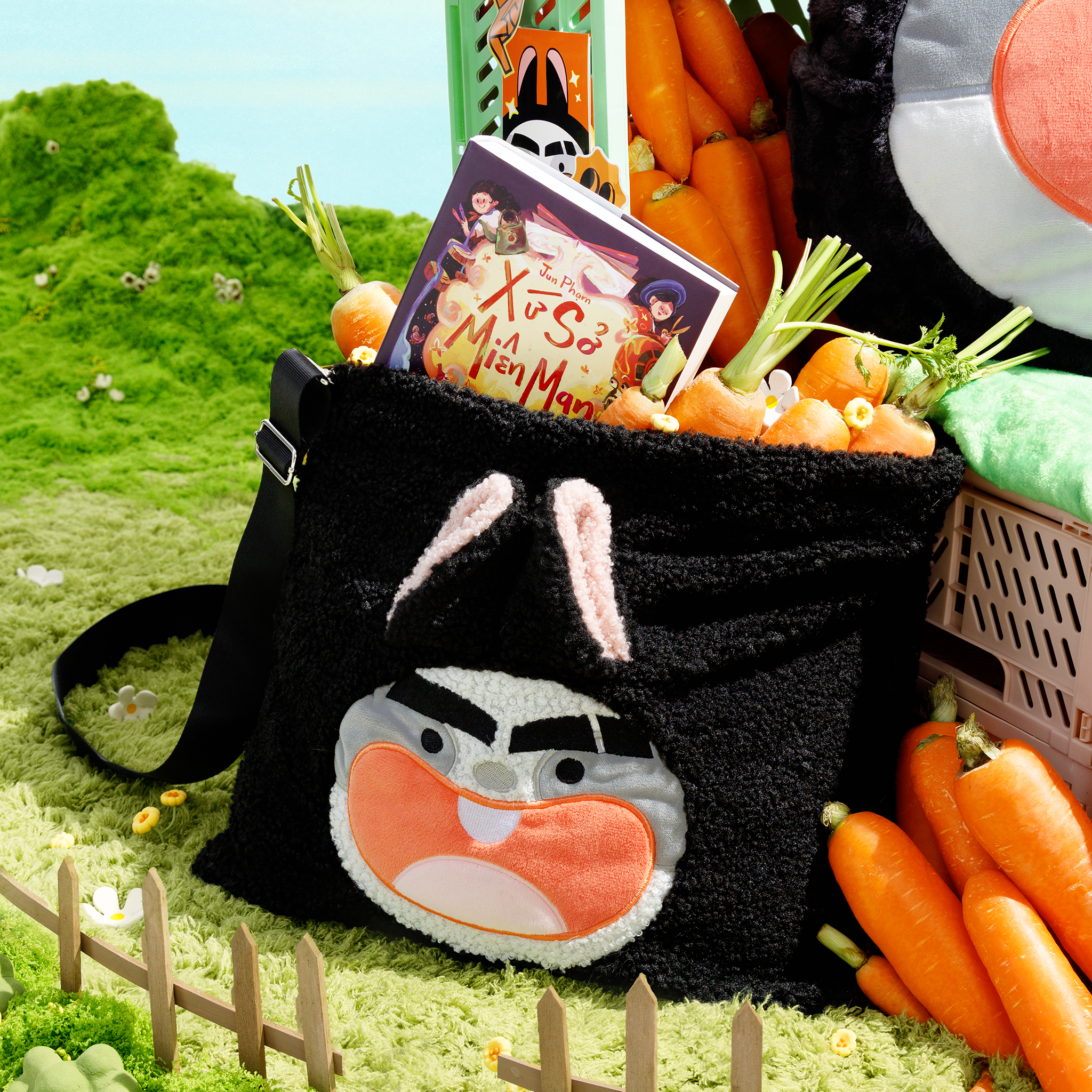  8. CHUN-CHÍP TOTE BAG (TÚI TOTE CHUN-CHÍP) 