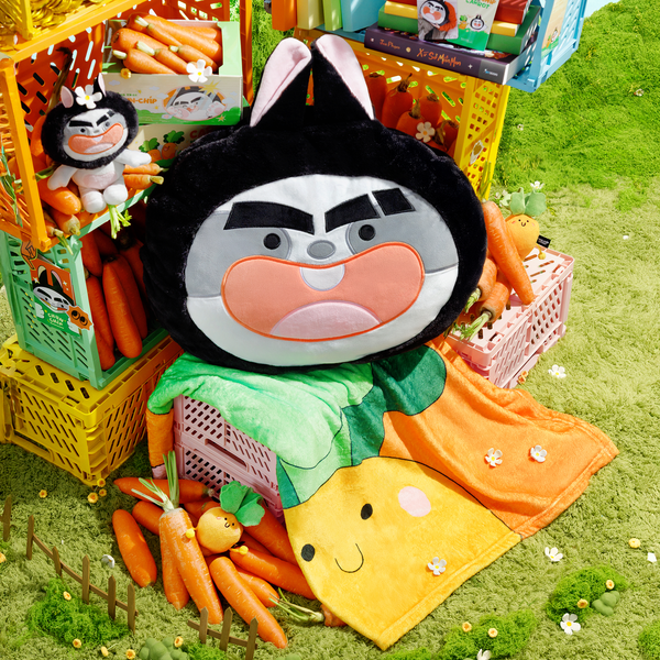  3. CHUN-CHÍP CUSHION (BỘ GỐI KÈM CHĂN CHUN-CHÍP) 