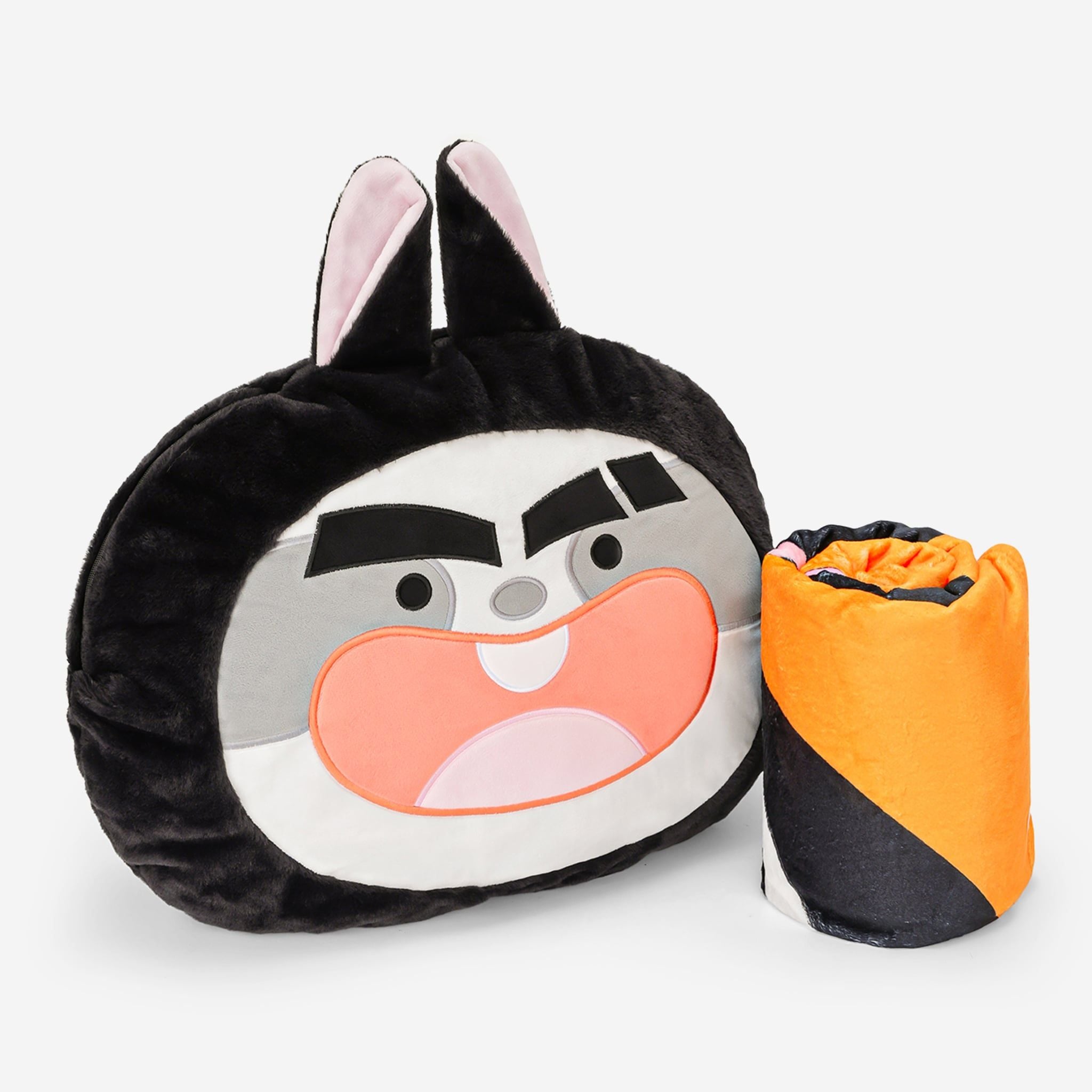  3. CHUN-CHÍP CUSHION (BỘ GỐI KÈM CHĂN CHUN-CHÍP) 