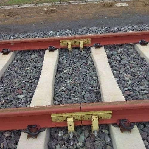  Đá ballast 