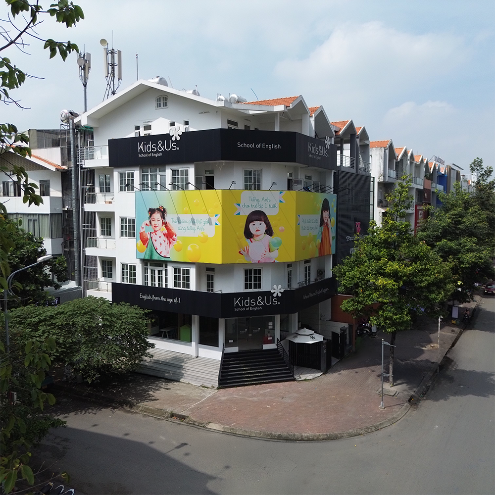  Kids & Us _ KDC Him Lam 