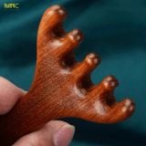  Lược gỗ đàn hương Massage Kinh Tuyến toàn thân bằng gỗ đàn hương hình gạc hươu, Giúp kích thích tuần hoàn máu và đả thông kinh lạc da đầu, hỗ trợ giảm đau đầu và căng thẳng. 