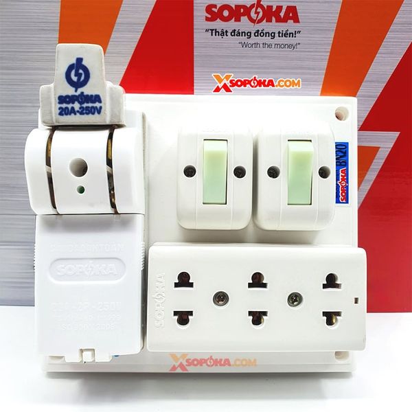 Bảng Điện 2 Công Tắc 3 Lỗ Cắm 1 Cầu Dao Sứ BN20 SOPOKA