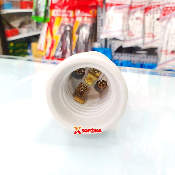 Đui Đèn Sứ Chịu Nhiệt Ren Xoáy E27 SU4 SOPOKA