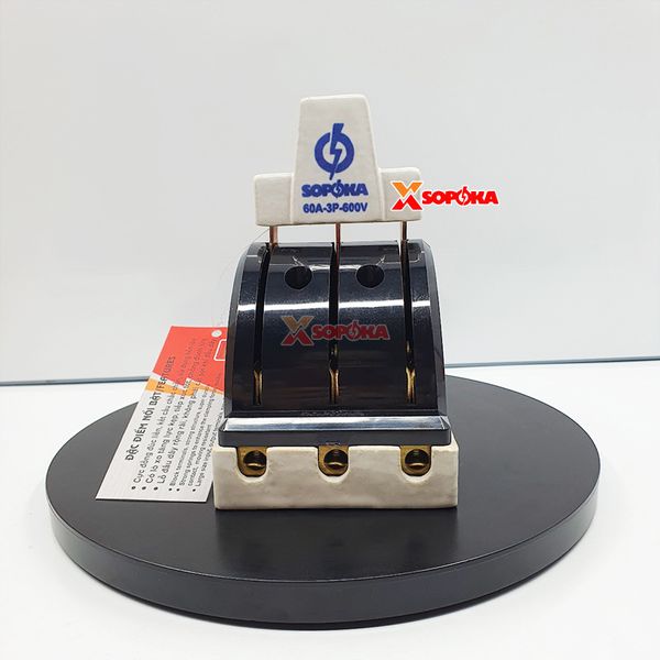 Cầu Dao Đảo Đế Sứ 3 Pha 60A 3P 2N 600V Màu Đen D28(A) SOPOKA