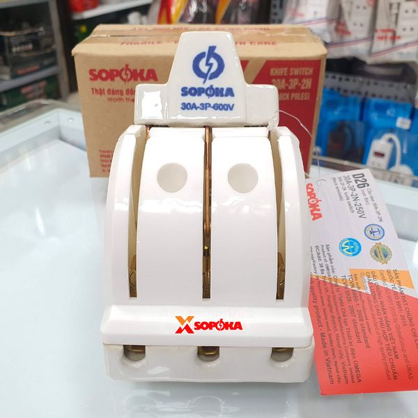 Cầu Dao Đảo Đế Sứ 3 Pha 30A 3P 2N 250V Cực Đúc D26 SOPOKA