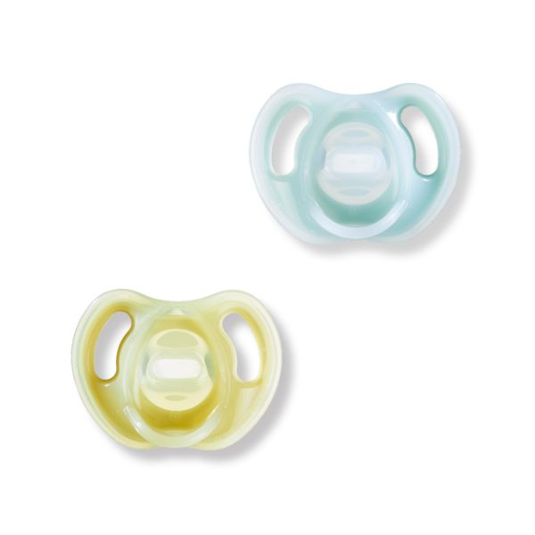 Ty Ngậm Silicon Siêu Nhẹ Cho Bé Tommee Tippee Ultra Light 6-18 Tháng