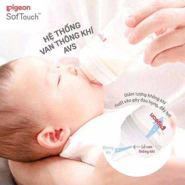 Bình Sữa Pigeon PPSU Softouch Baby-Friendly World Cổ Rông 240ml Hình Đại Dương