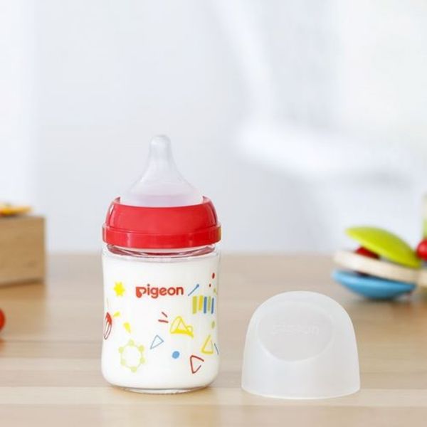 Bình Sữa Pigeon Thủy Tinh Borosilicate Thế Hệ III 160ml (Kèm Núm SS) - Họa Tiết Nhạc Cụ